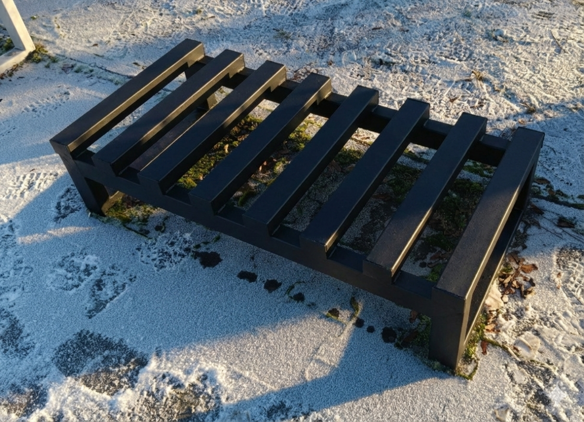 Stojak rowerowy na 7 rowerów R7 LoftMetalFab - obrazek 12